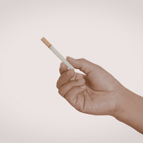 impianti dentali e fumo